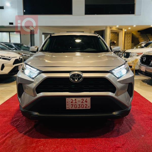 Toyota for sale in Iraq